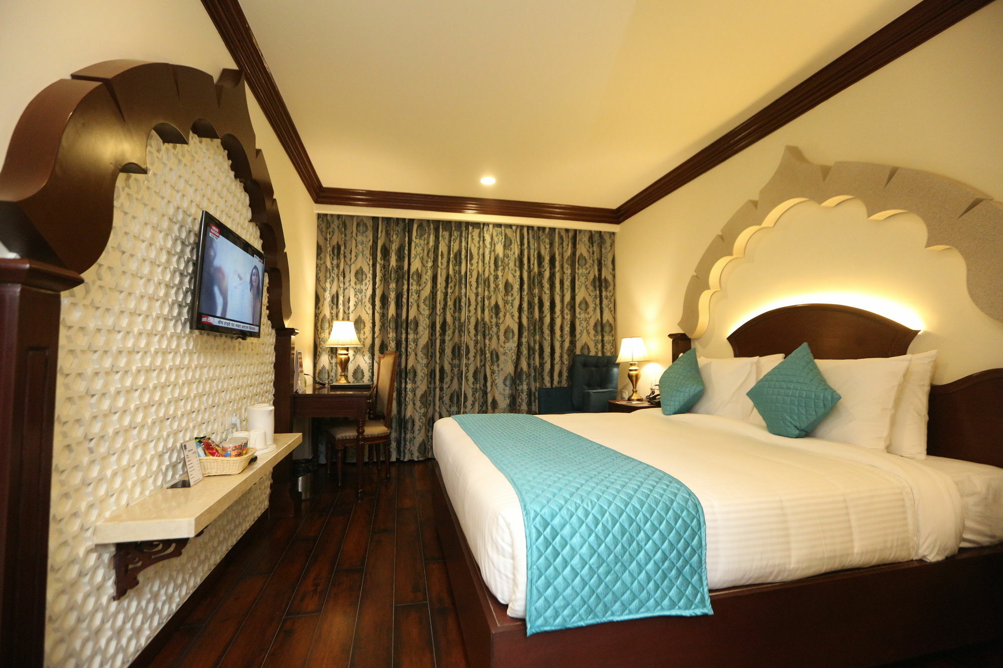 Comfort Inn Sapphire - A Inde Hotel Jaipur Buitenkant foto
